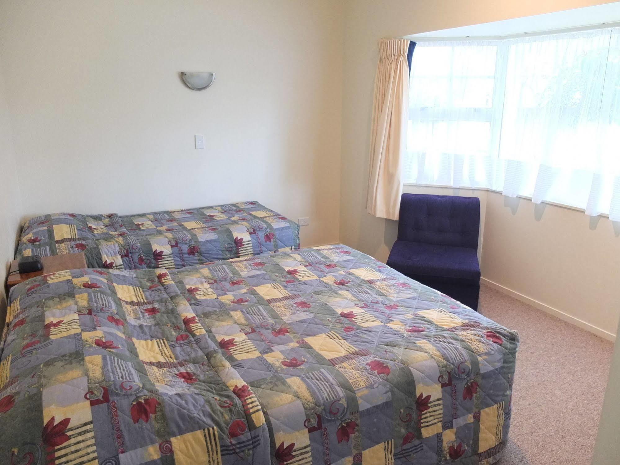 Colonial Court Motel Cambridge Buitenkant foto
